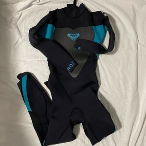 Roxy wetsuit